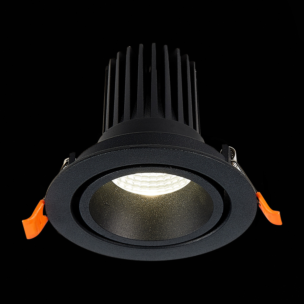 ST705.448.10 Св-к встр. Черный LED 1*10W 4000K 750Lm Ra>90 38° IP20 D102xH85 170-240V Встраиваемые светильники